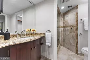 1099 22nd Street NW, Washington, DC 20037 - Photo 29
