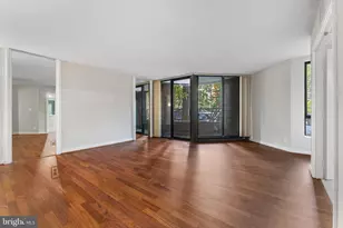 1099 22nd Street NW, Washington, DC 20037 - Photo 17
