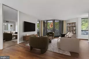 1099 22nd Street NW, Washington, DC 20037 - Photo 11