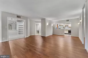 1099 22nd Street NW, Washington, DC 20037 - Photo 15