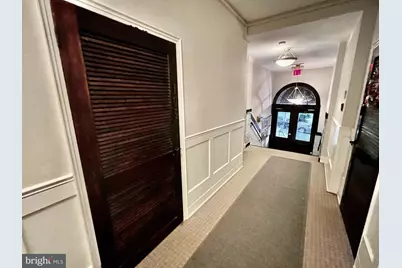 2655 41st Street NW #105, Washington, DC 20007 - Photo 5