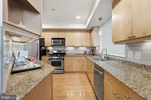 1358 Monroe St NW, Washington, DC 20010 - Photo 11