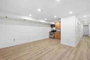 1729 Church St NW, Washington, DC 20036 - Photo 27