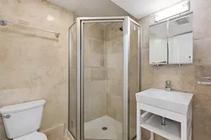 1729 Church St NW, Washington, DC 20036 - Photo 33
