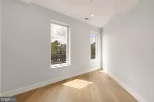 3215 Mt Pleasant St NW, Washington, DC 20010 - Photo 11