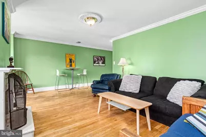 1827 East Capitol Street SE, Washington, DC 20003 - Photo 3