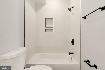 3215 Mount Pleasant Street NW #301, Washington, DC 20010 - Photo 19