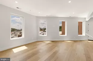 3215 Mt Pleasant St NW, Washington, DC 20010 - Photo 9