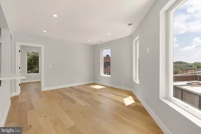 3215 Mount Pleasant Street NW #301, Washington, DC 20010 - Photo 13