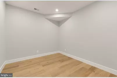 3215 Mount Pleasant Street NW #302, Washington, DC 20010 - Photo 13