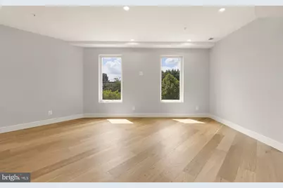 3215 Mount Pleasant Street NW #302, Washington, DC 20010 - Photo 5