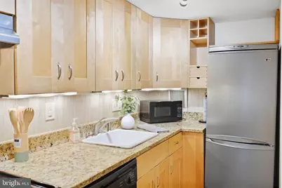 1825 T Street NW #301, Washington, DC 20009 - Photo 3