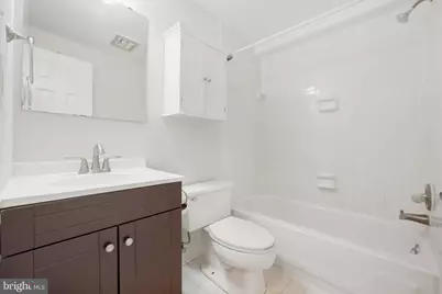 1825 T Street NW #301, Washington, DC 20009 - Photo 13