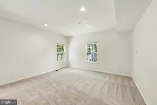1024 Cook Dr SE, Washington, DC 20032 - Photo 7