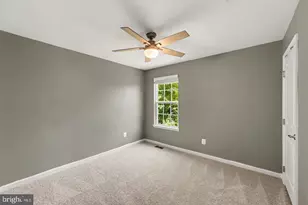 1024 Cook Dr SE, Washington, DC 20032 - Photo 17