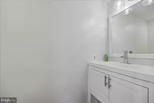 2826 Newton St NE, Washington, DC 20018 - Photo 25
