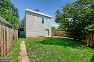 2826 Newton St NE, Washington, DC 20018 - Photo 5