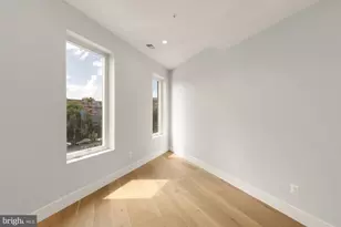 3215 Mt Pleasant St NW, Washington, DC 20010 - Photo 11