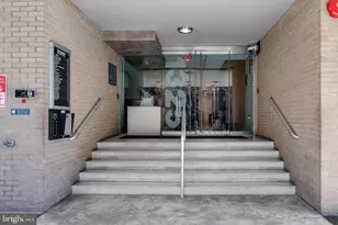 1325 18th St NW, Washington, DC 20036 - Photo 1
