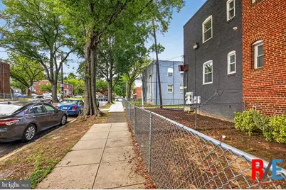 4306 Halley Terrace SE #4, Washington, DC 20032 - Photo 3