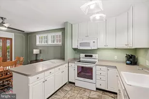 4420 Burlington Pl NW, Washington, DC 20016 - Photo 11
