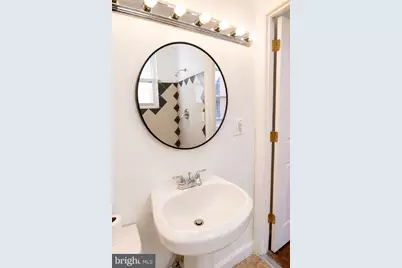 632 Florida Avenue NW #2, Washington, DC 20001 - Photo 7
