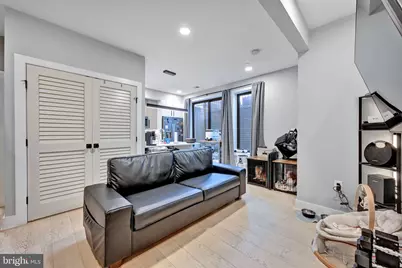 2001 I Street NE #1, Washington, DC 20002 - Photo 9