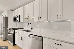3215 Mt Pleasant St NW, Washington, DC 20010 - Photo 7