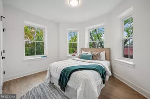 1614 Kilbourne Pl NW, Washington, DC 20010 - Photo 13