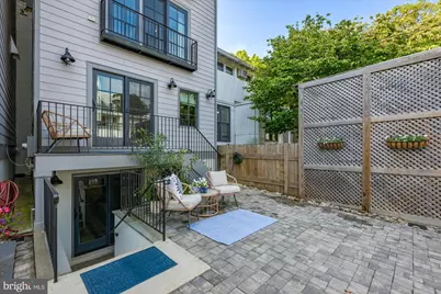 3723 Reservoir Road NW, Washington, DC 20007 - Photo 39