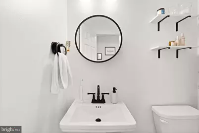 1325 13th Street NW #104, Washington, DC 20005 - Photo 33
