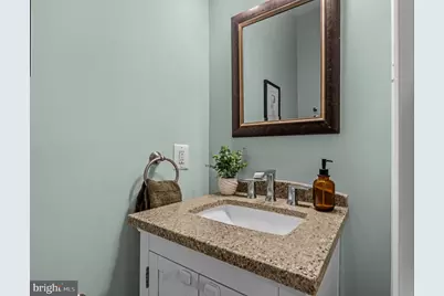 629 Franklin Street NE, Washington, DC 20017 - Photo 9