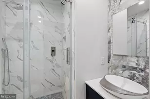 277 G St SW, Washington, DC 20024 - Photo 21
