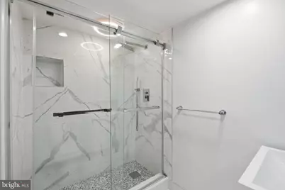 277 G Street SW #142, Washington, DC 20024 - Photo 27