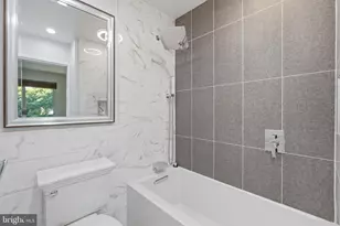 277 G St SW, Washington, DC 20024 - Photo 17