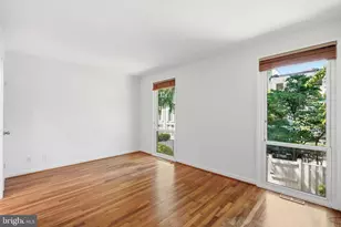 277 G St SW, Washington, DC 20024 - Photo 13