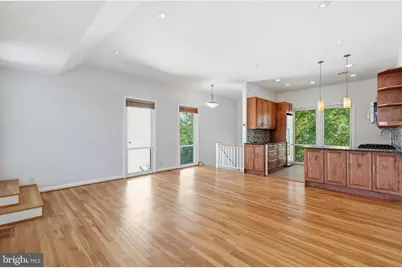 277 G Street SW #142, Washington, DC 20024 - Photo 5