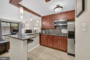 1718 P St NW, Washington, DC 20036 - Photo 3