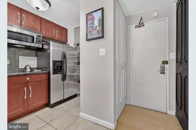 1718 P Street NW #T9, Washington, DC 20036 - Photo 5