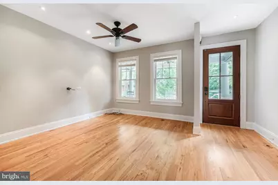 1871 Newton Street NW #1, Washington, DC 20010 - Photo 5