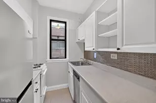 2515 K St NW, Washington, DC 20037 - Photo 7