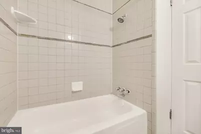 1102 K Street SE, Washington, DC 20003 - Photo 17