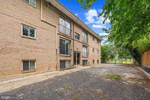 1221 47th Pl NE, Washington, DC 20019 - Photo 15