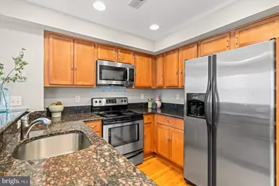 1628 C Street SE #202, Washington, DC 20003 - Photo 11