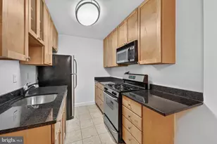 4114 Davis Pl NW, Washington, DC 20007 - Photo 19
