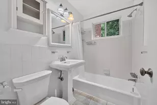4114 Davis Pl NW, Washington, DC 20007 - Photo 23