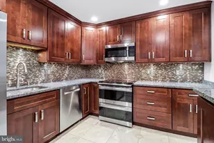 2828 Wisconsin Ave NW, Washington, DC 20007 - Photo 7