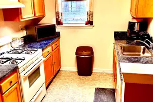 1240 Holbrook Terrace NE, Washington, DC 20002 - Photo 3
