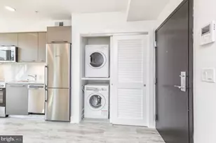 816 Potomac Ave SE, Washington, DC 20003 - Photo 5