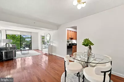 3401 38th Street NW #316, Washington, DC 20016 - Photo 3